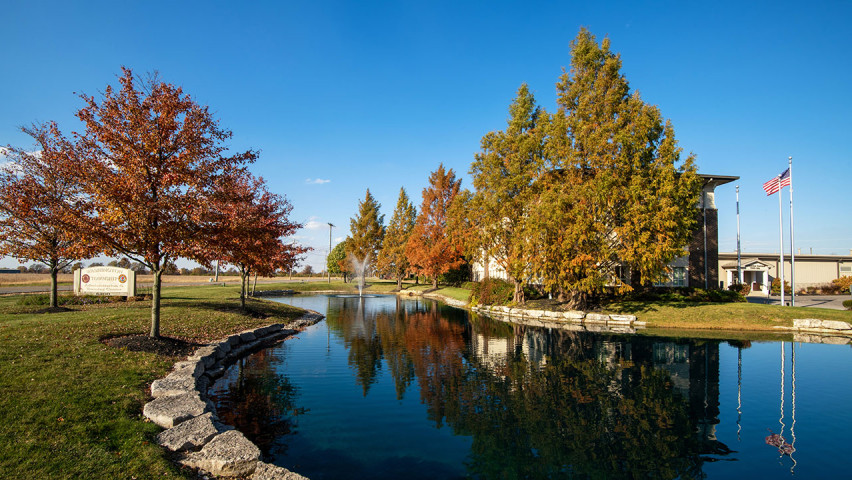 Photo of Townhall and the pond by it